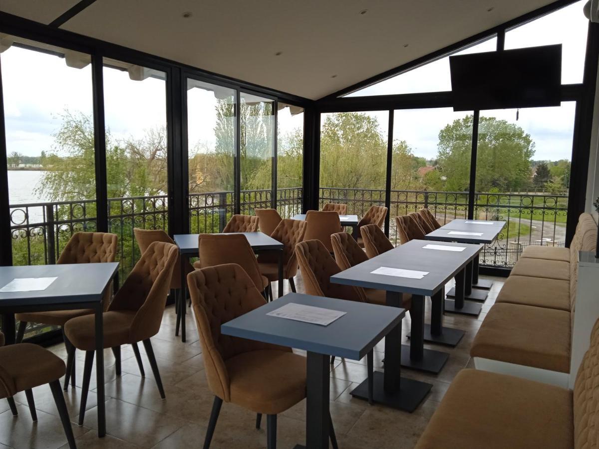 Navigator Otel Palić Dış mekan fotoğraf